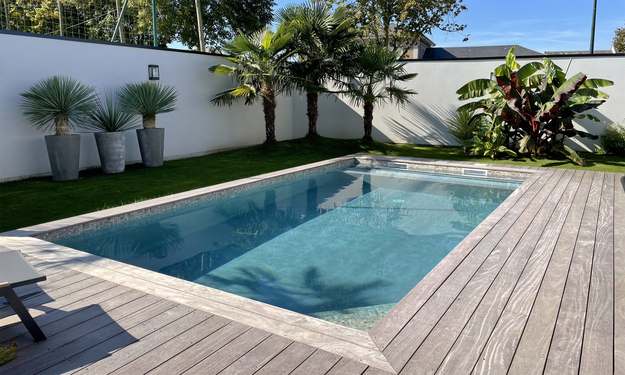 piscine-par-reno-construction-concept